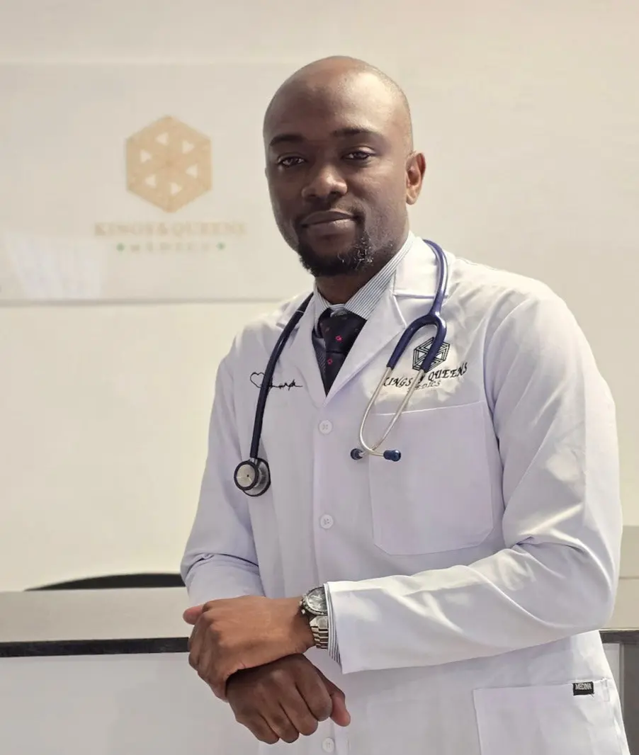 Dr.George At Recpetion 6a40f7cb 652d 4b29 A46c 024b4ed72ae6